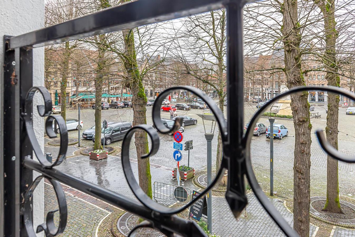 Guesthouses By Hotel Van Eyck Maaseik Exterior foto